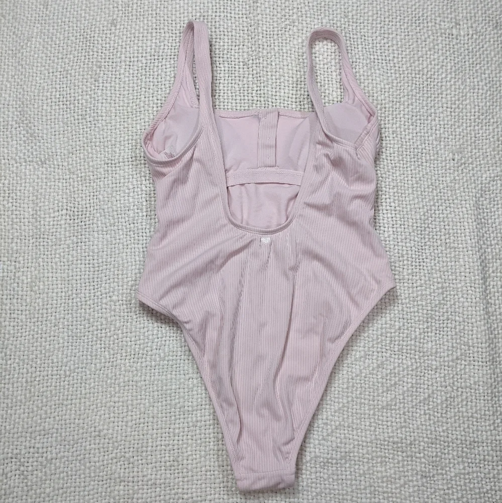 Stoney Clover Lane Baby Pink Ribbed Henley Cheeky High Leg One Piece‎ Size M